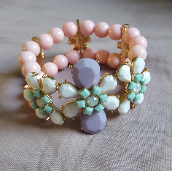 Charming Charlie Jewelry - Beautiful intricate flower bracelet